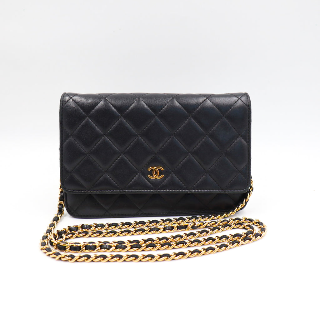 Chanel Matelasse Wallet on Chain