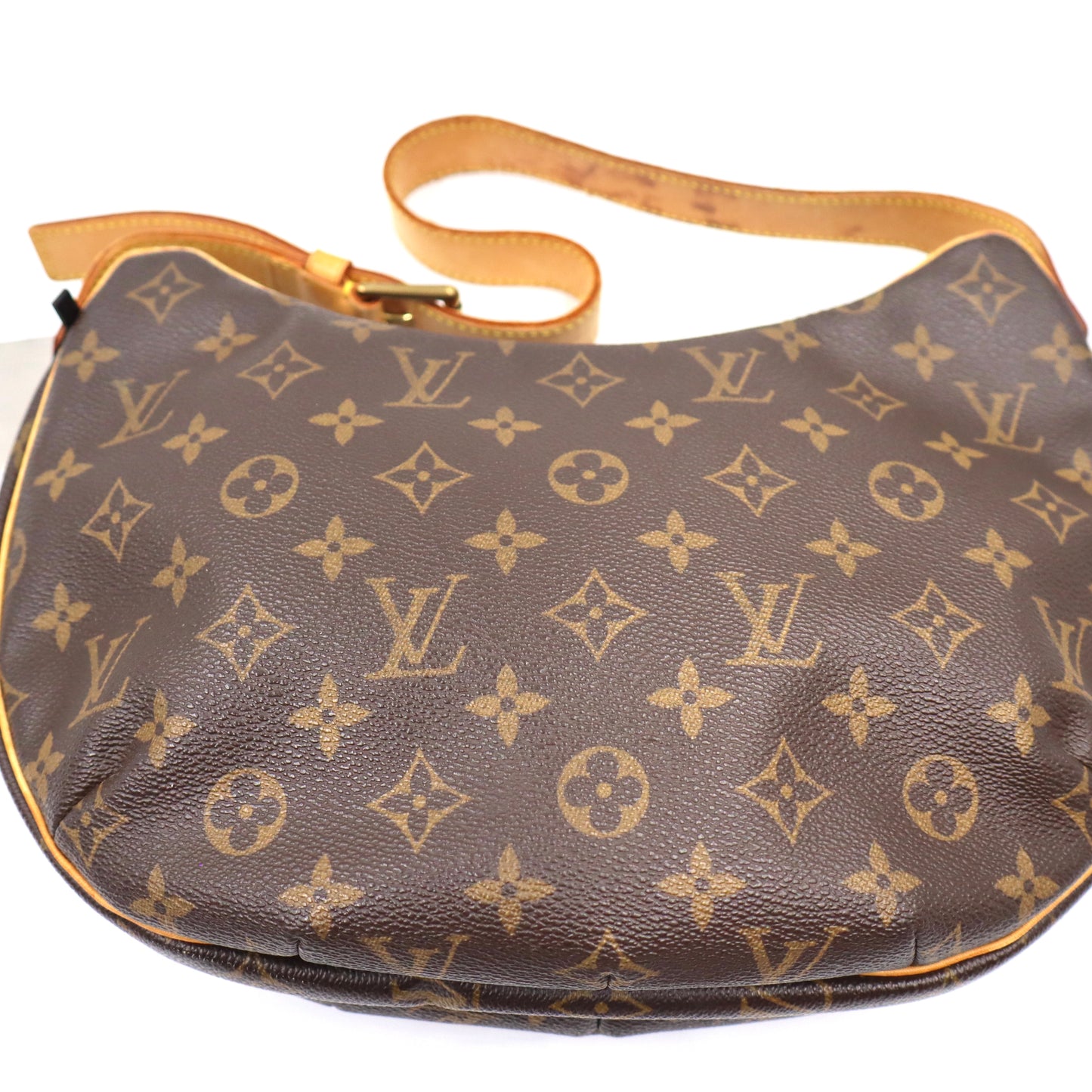 Louis Vuitton Croissant MM Monogram - 460