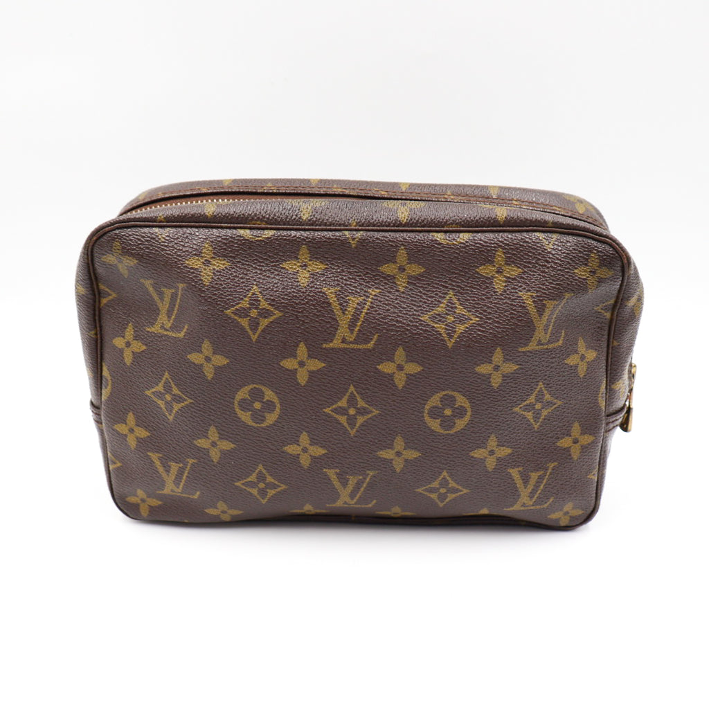 Louis Vuitton Trousse Toilette Clutch 23