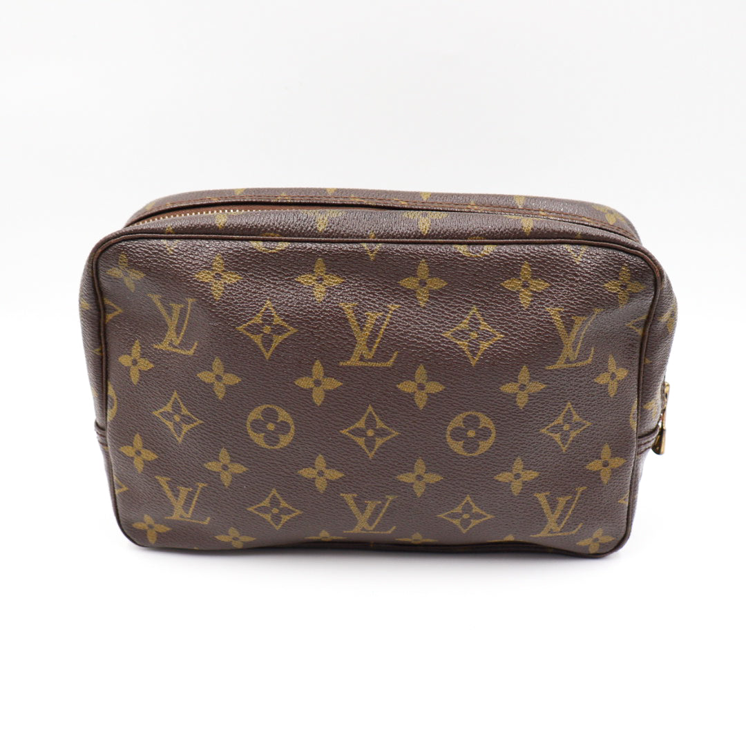 Louis Vuitton Trousse Toilette Clutch 23