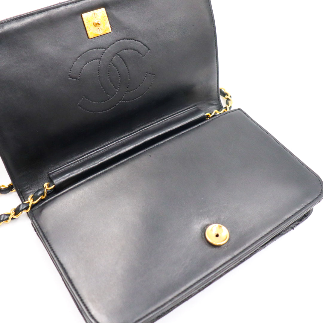 Chanel Matelasse Wallet on Chain