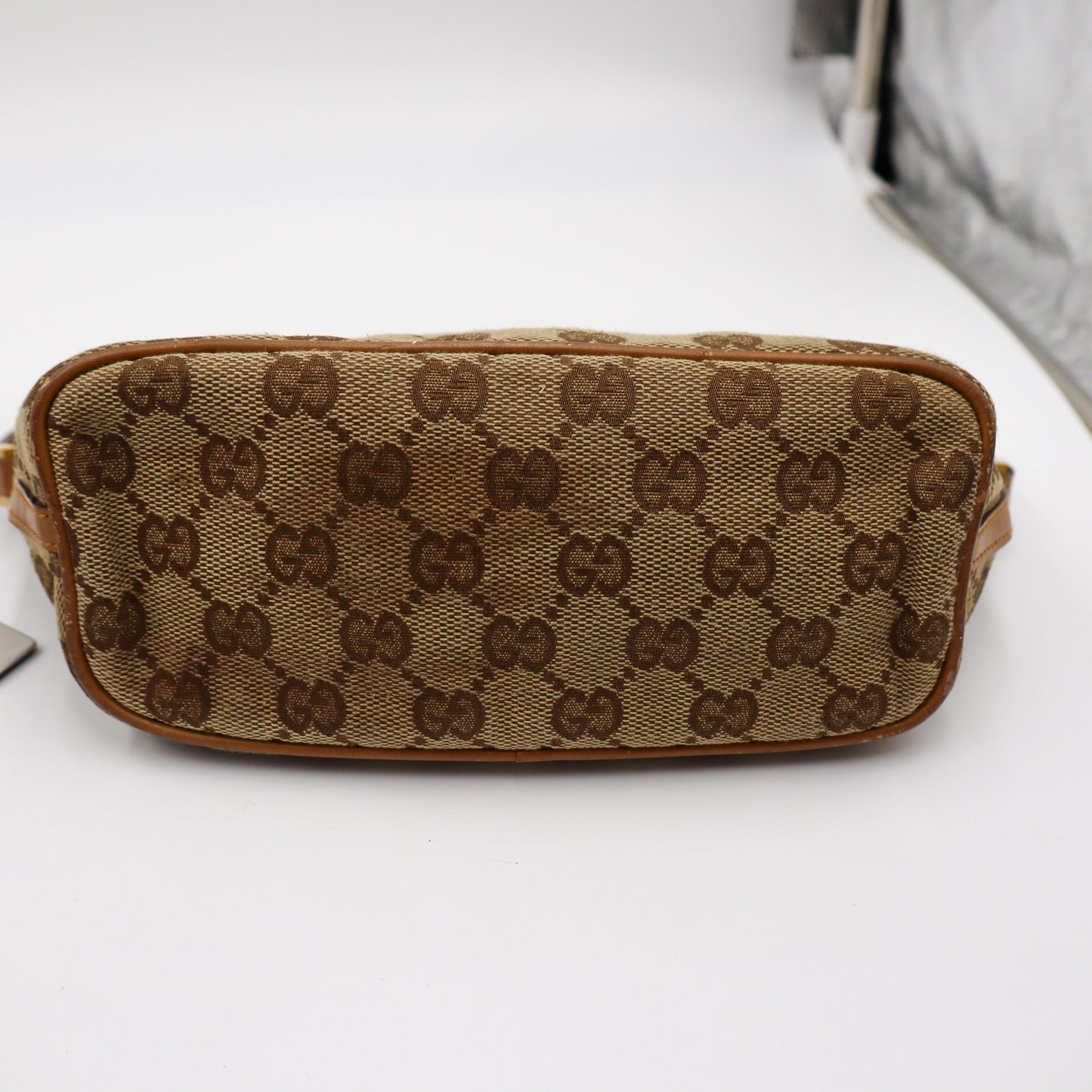 Gucci GG Boat Pochette - 598