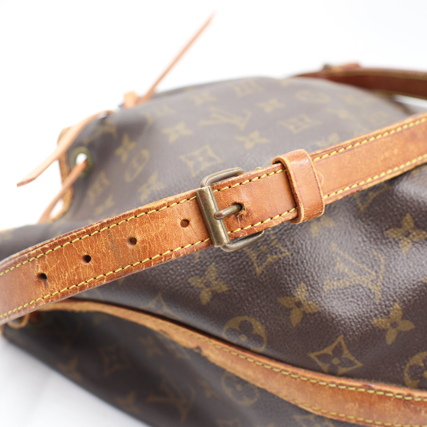 Louis Vuitton Noé Petit Monogram - 936