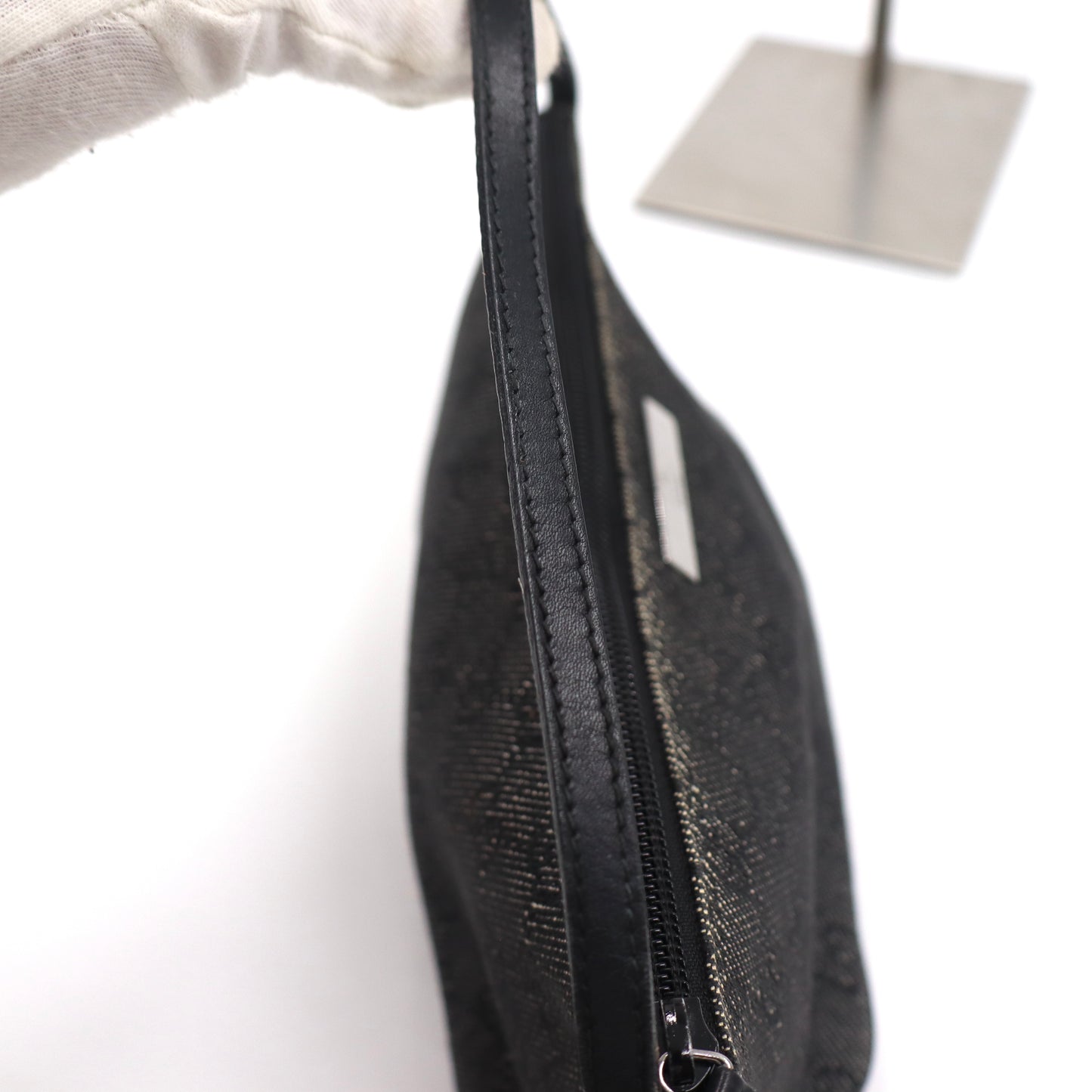 Gucci GG Boat Pochette - 559