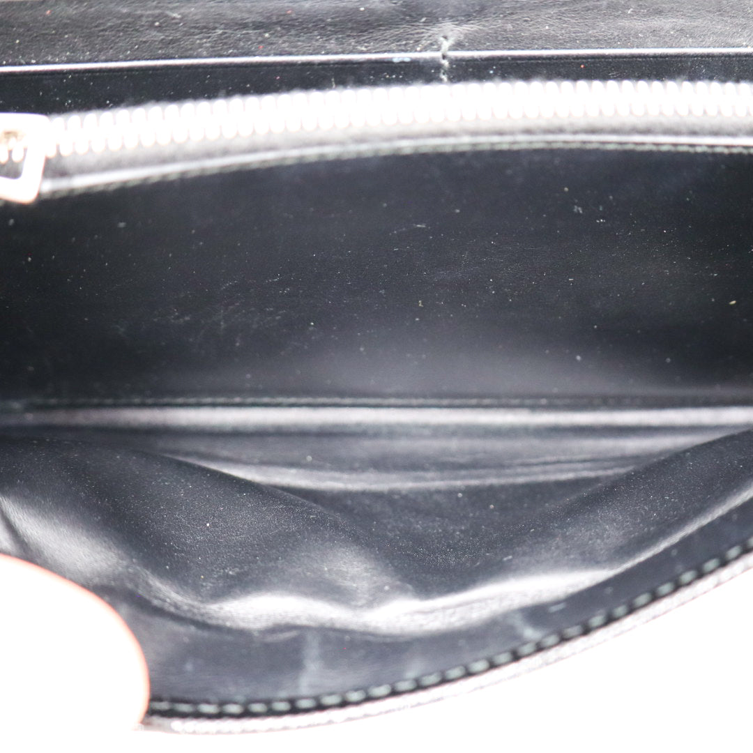 Prada Saffiano Vernice Wallet on Chain