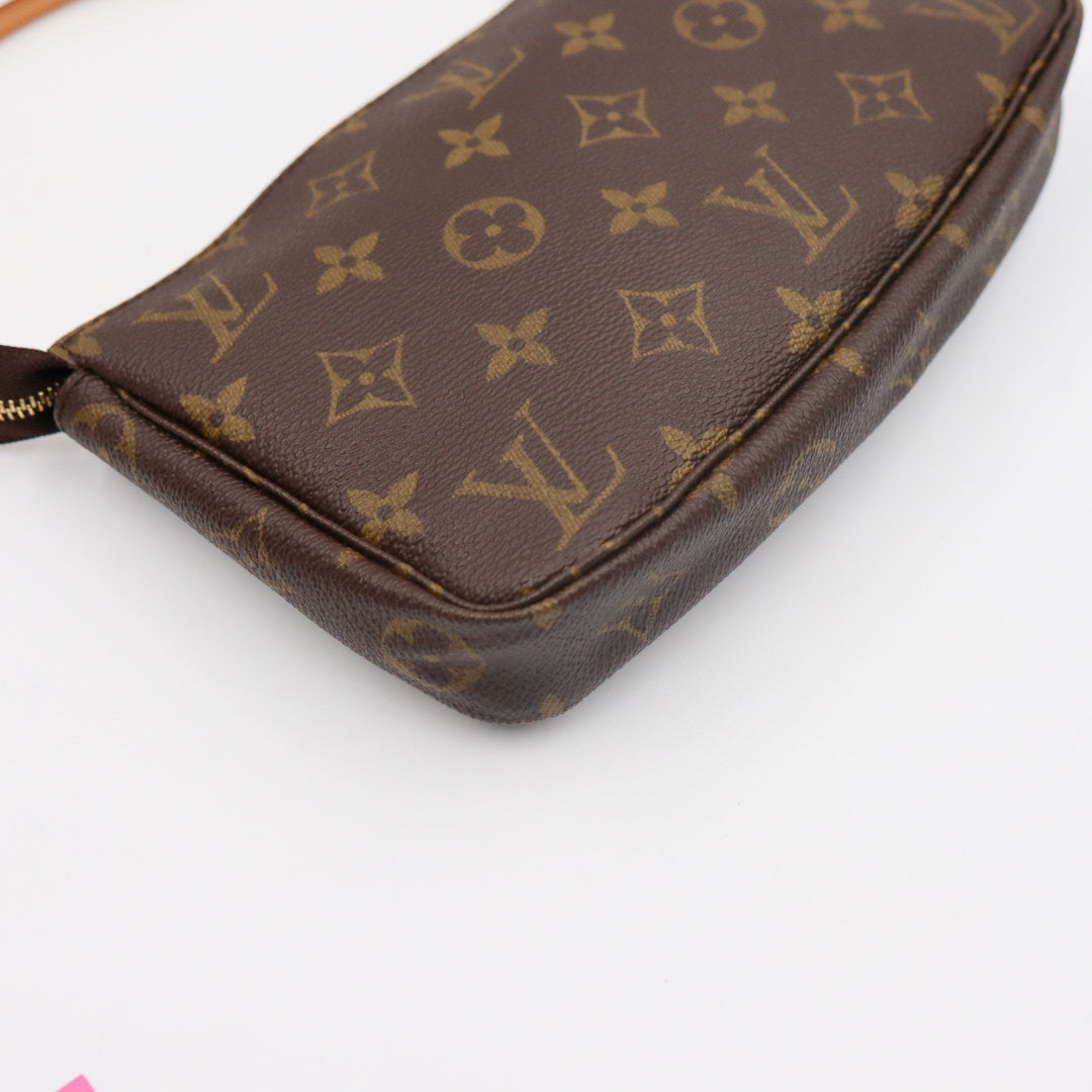 Louis Vuitton Pochette Monogramm