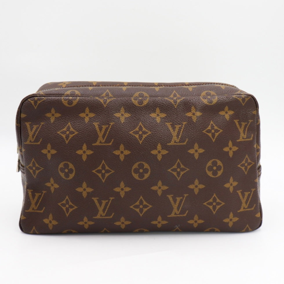 Louis Vuitton Trousse Toilette Clutch 28