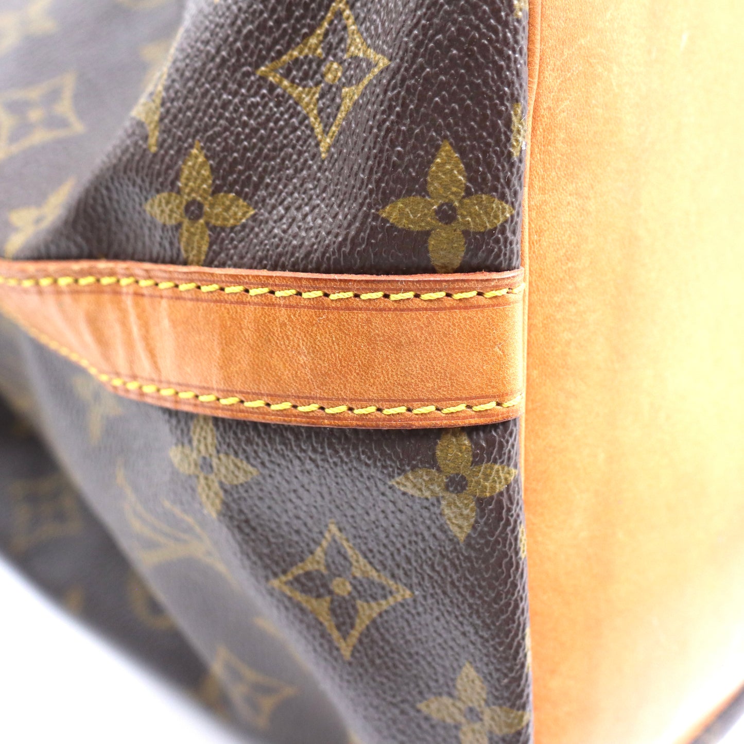 Louis Vuitton Sac Noé Petit Monogram - 572