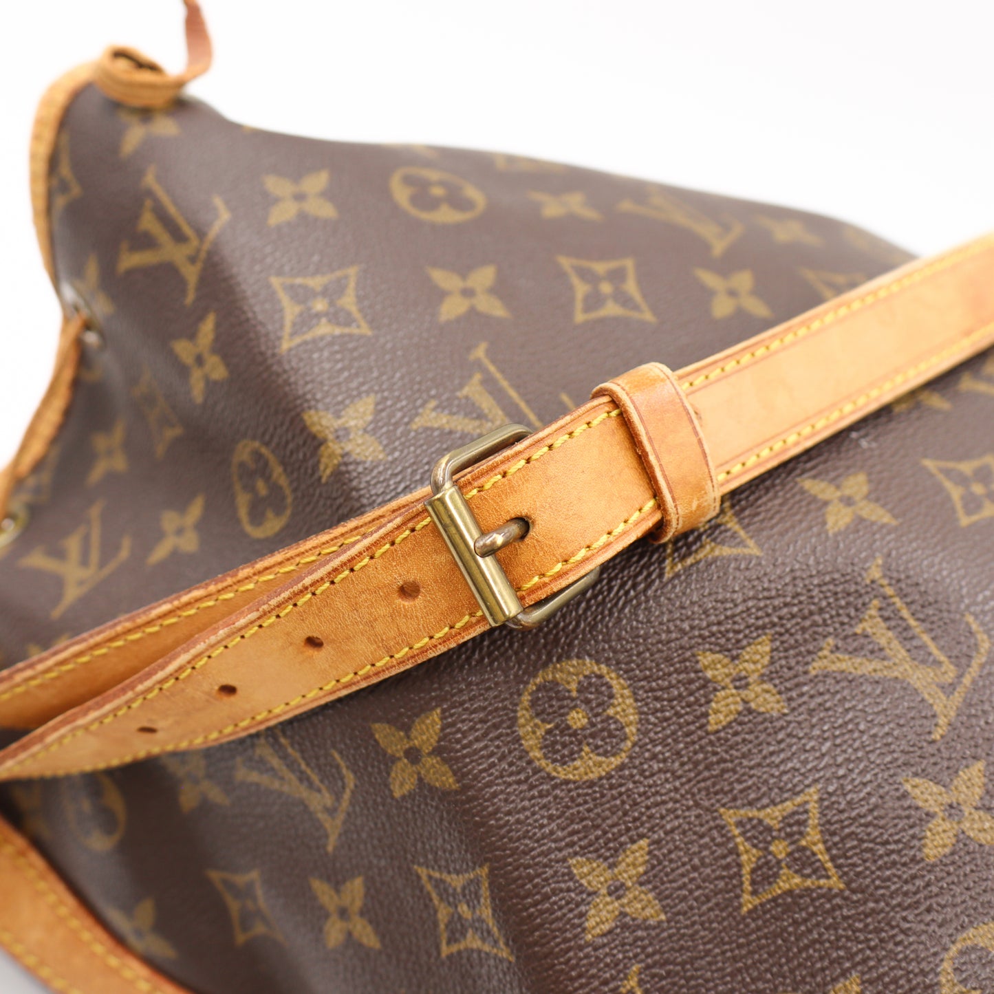 Louis Vuitton sac Noé Grande Monogram - 657