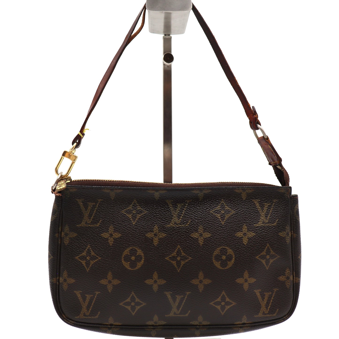 Louis Vuitton Pochette - 305