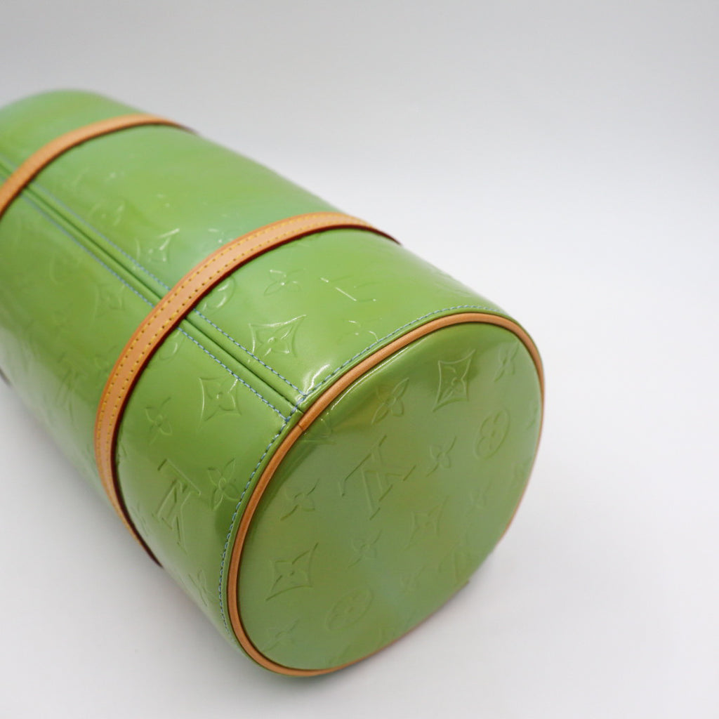 Louis Vuitton Papillon 30 Vernis Grün