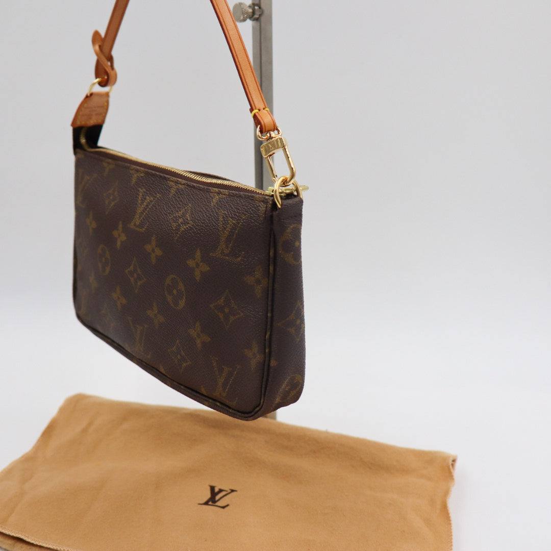 Louis Vuitton Pochette Monogramm
