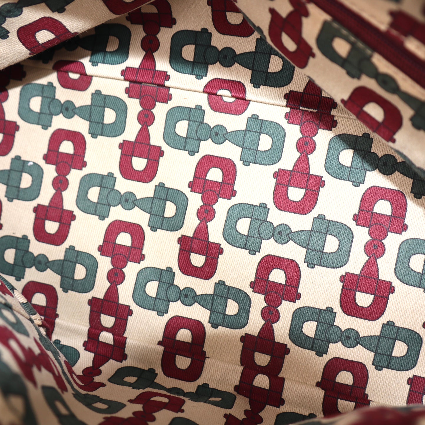 Gucci Guccissima Monogram - 477