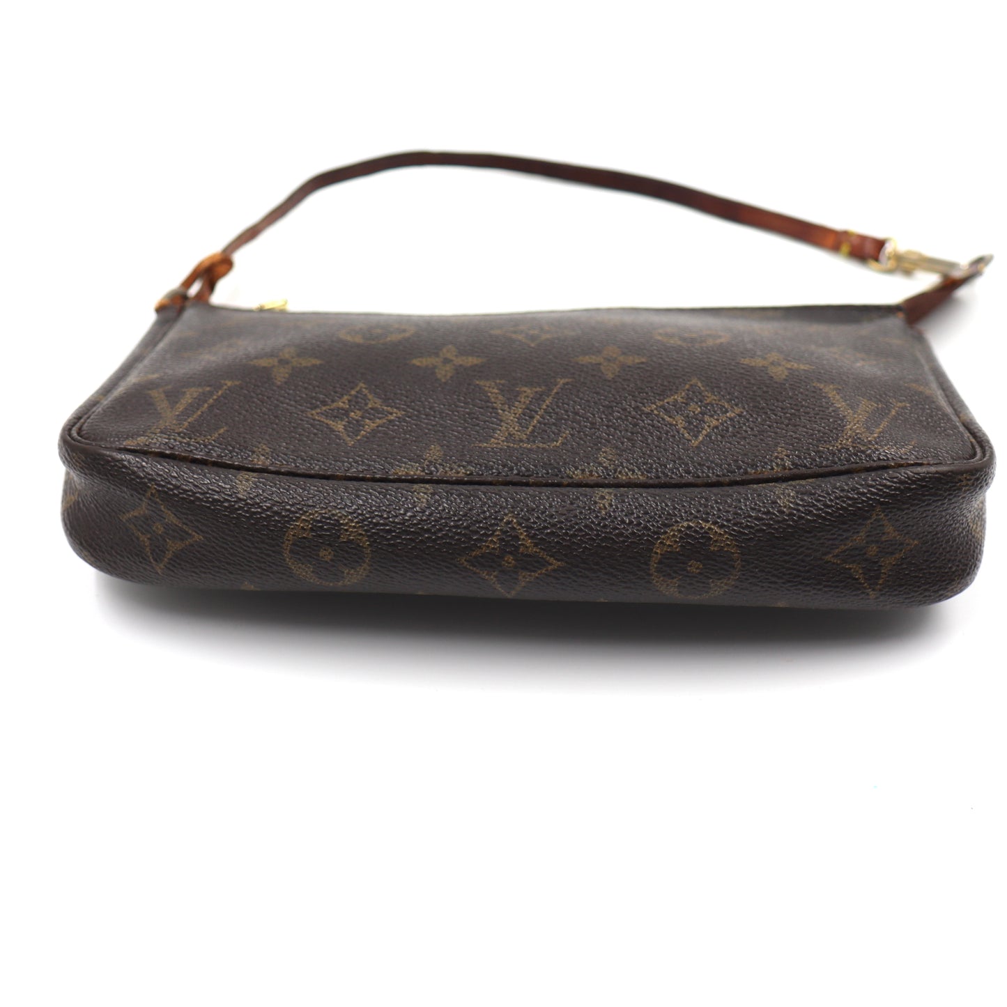 Louis Vuitton Pochette - 373