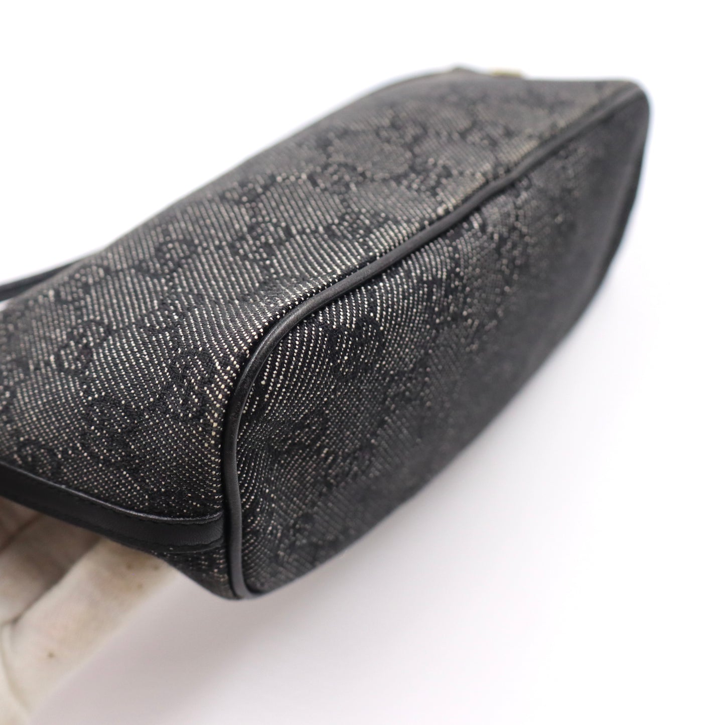 Gucci GG Boat Pochette - 557