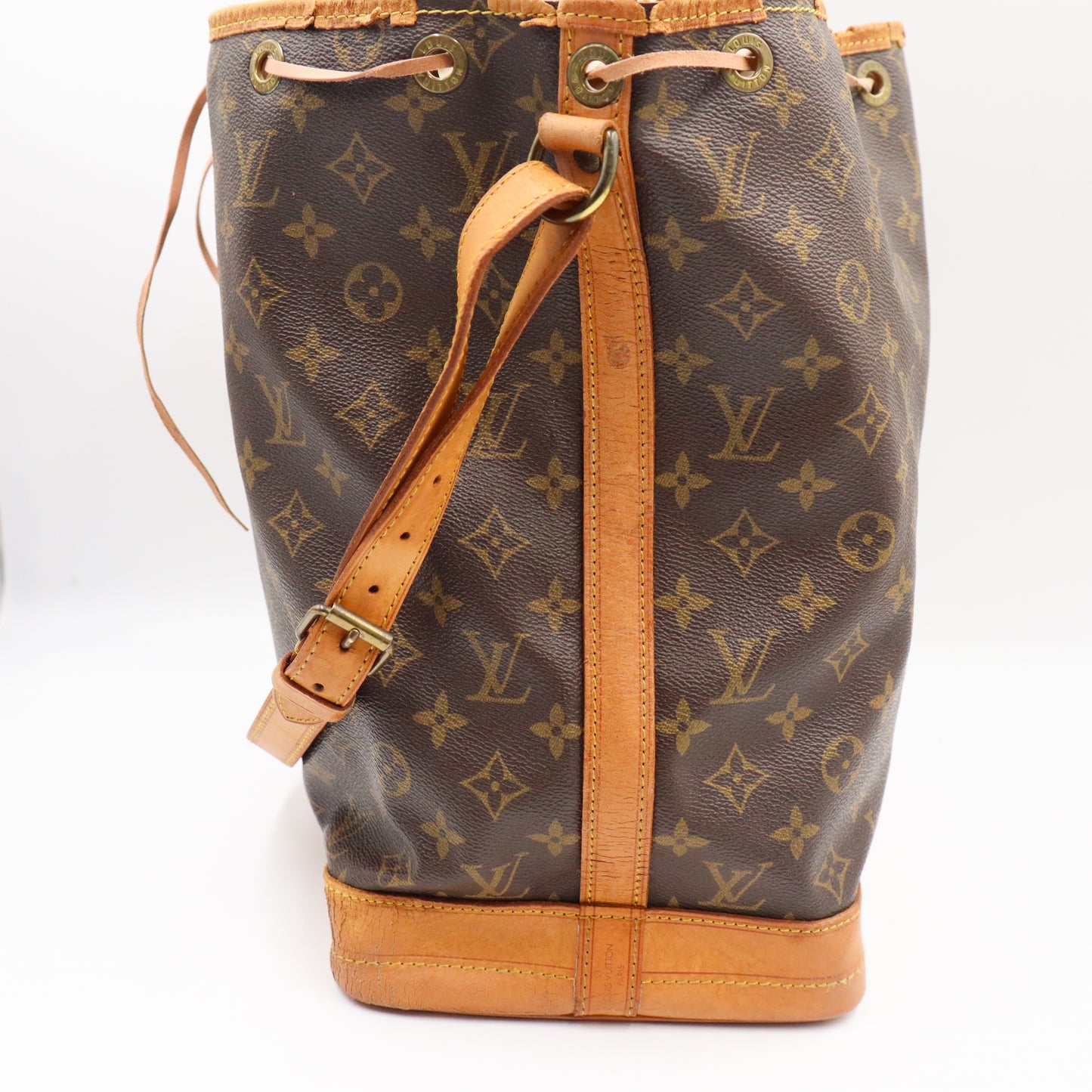Louis Vuitton sac Noé Grande Monogram - 657