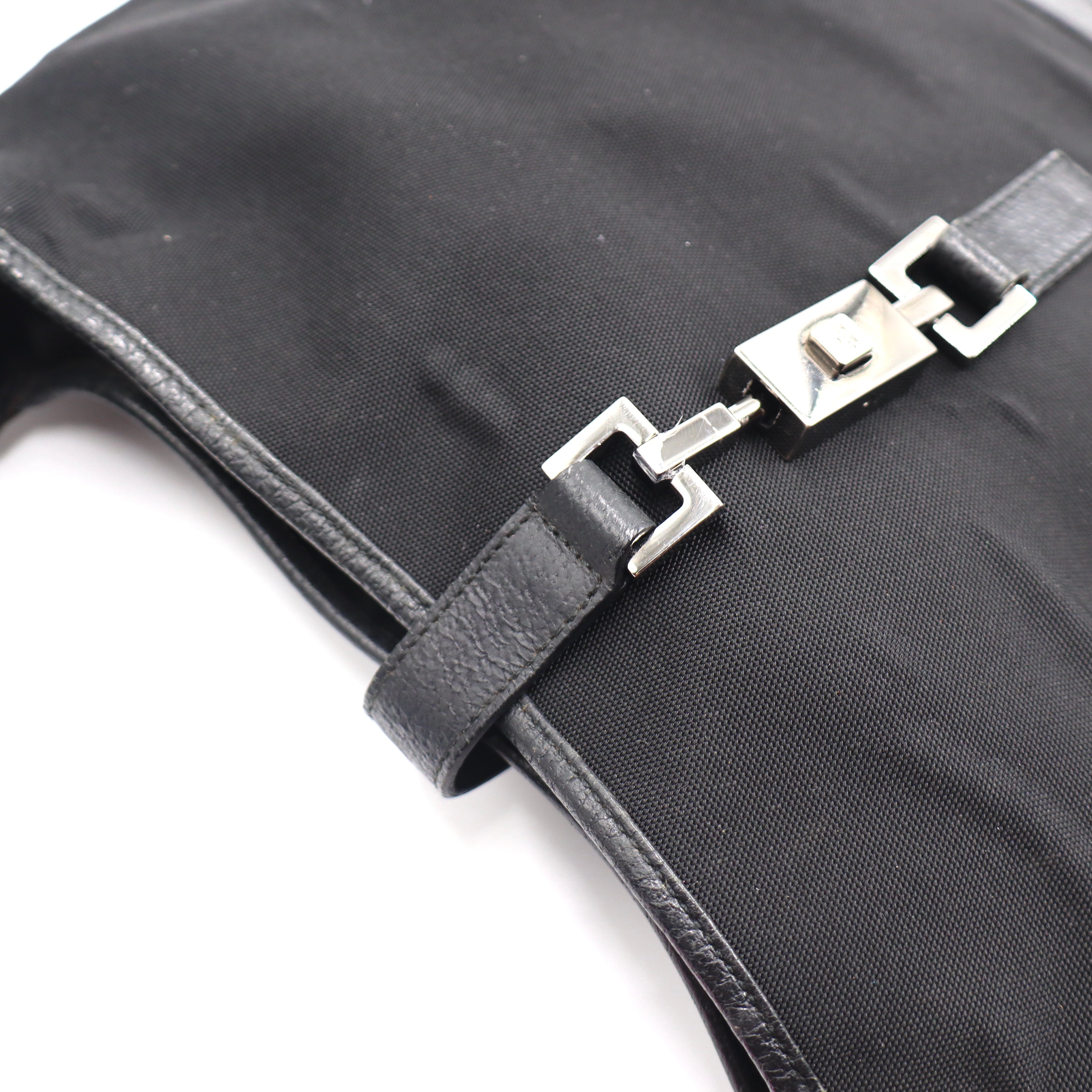 Gucci GG Jackie Monogram - 551