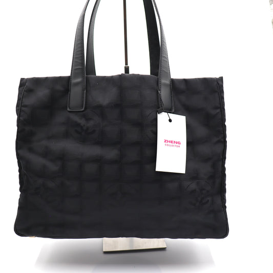Chanel Travel Tote Bag - 407