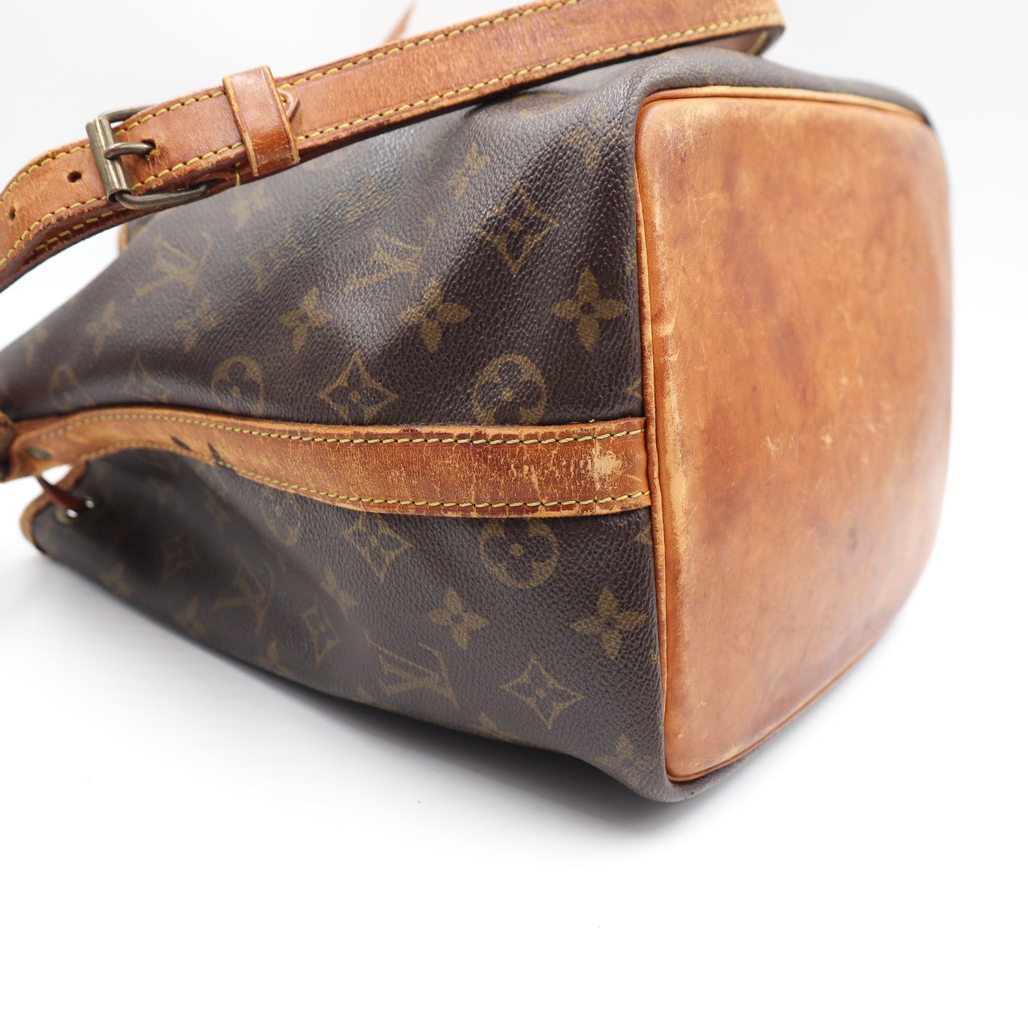 Louis Vuitton Noé Petit Monogram - 936