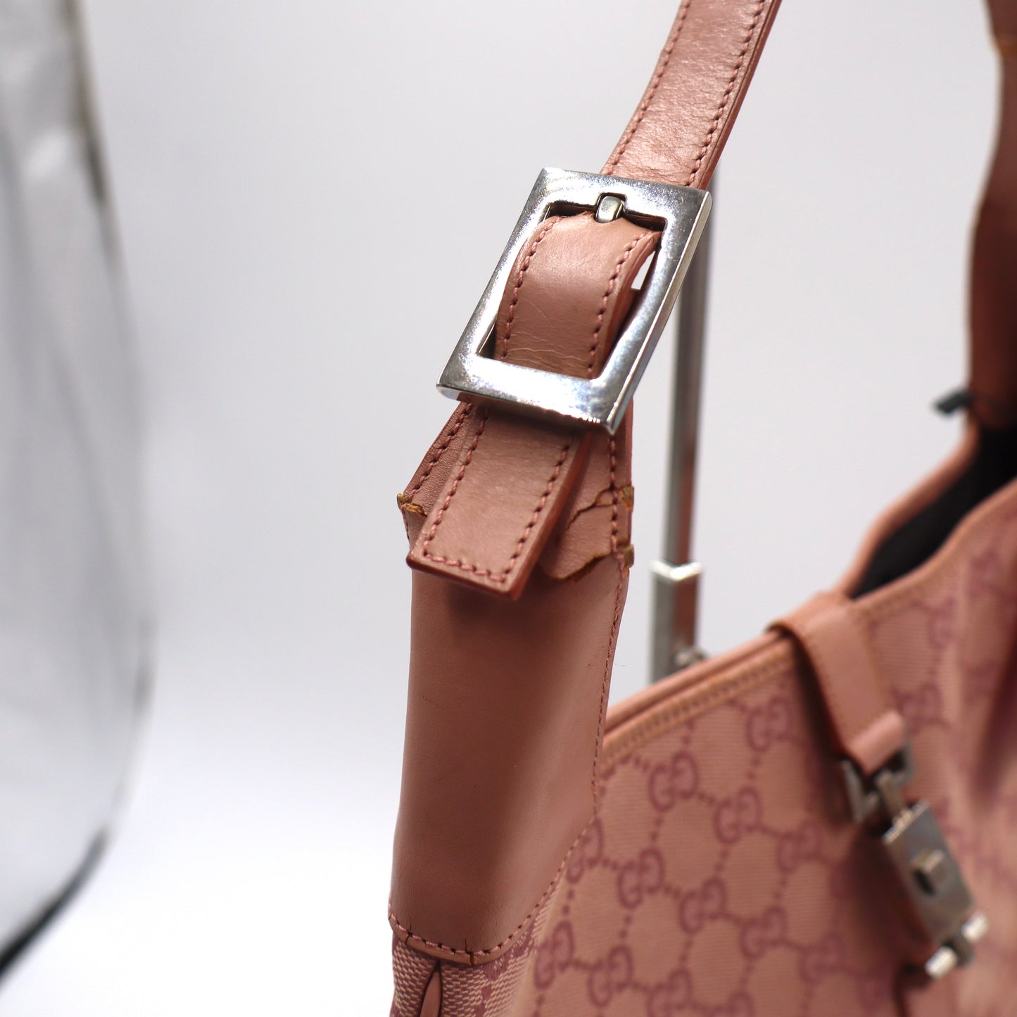 Gucci GG Jackie Monogram - 552