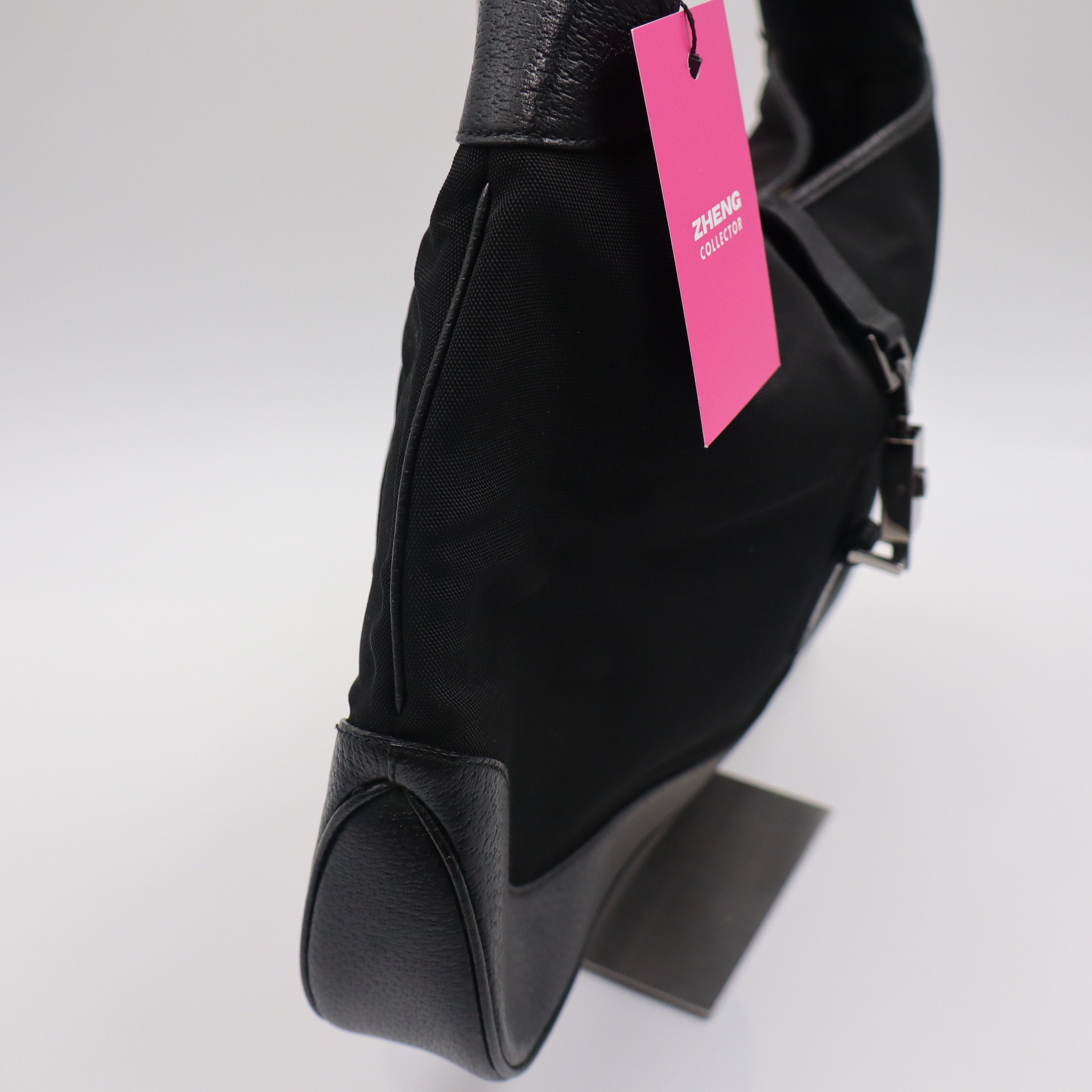 Gucci GG Jackie Monogram - 551