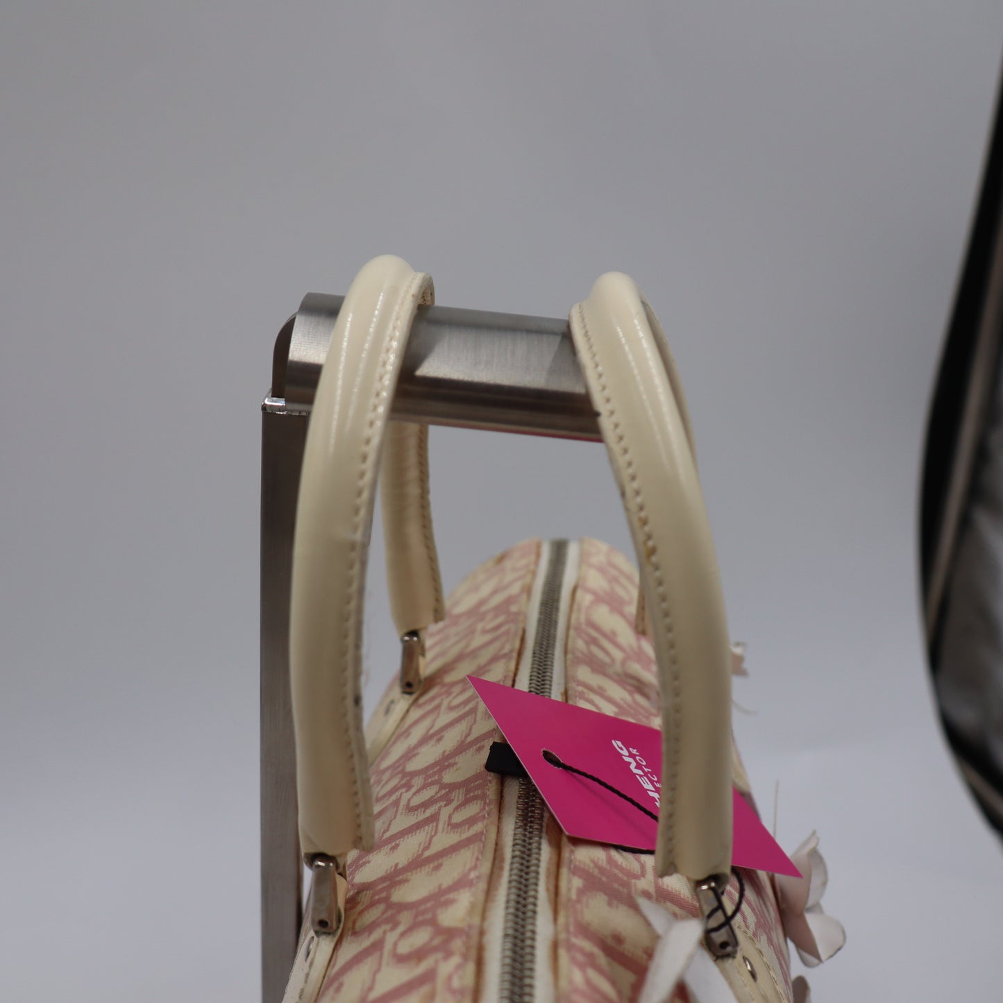 Christian Dior Trotter Flower Monogramm - 561