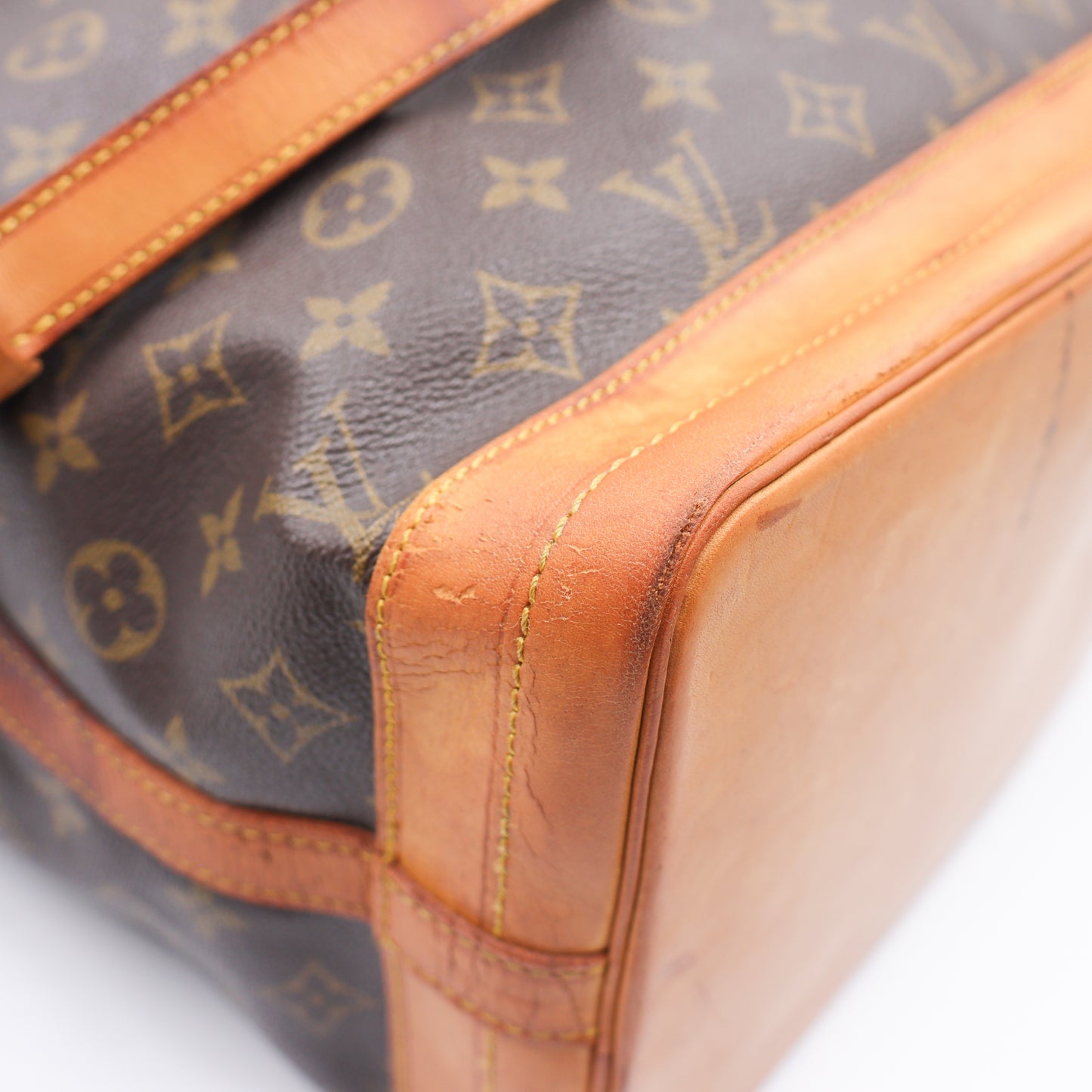 Louis Vuitton sac Noé Grande Monogram - 657