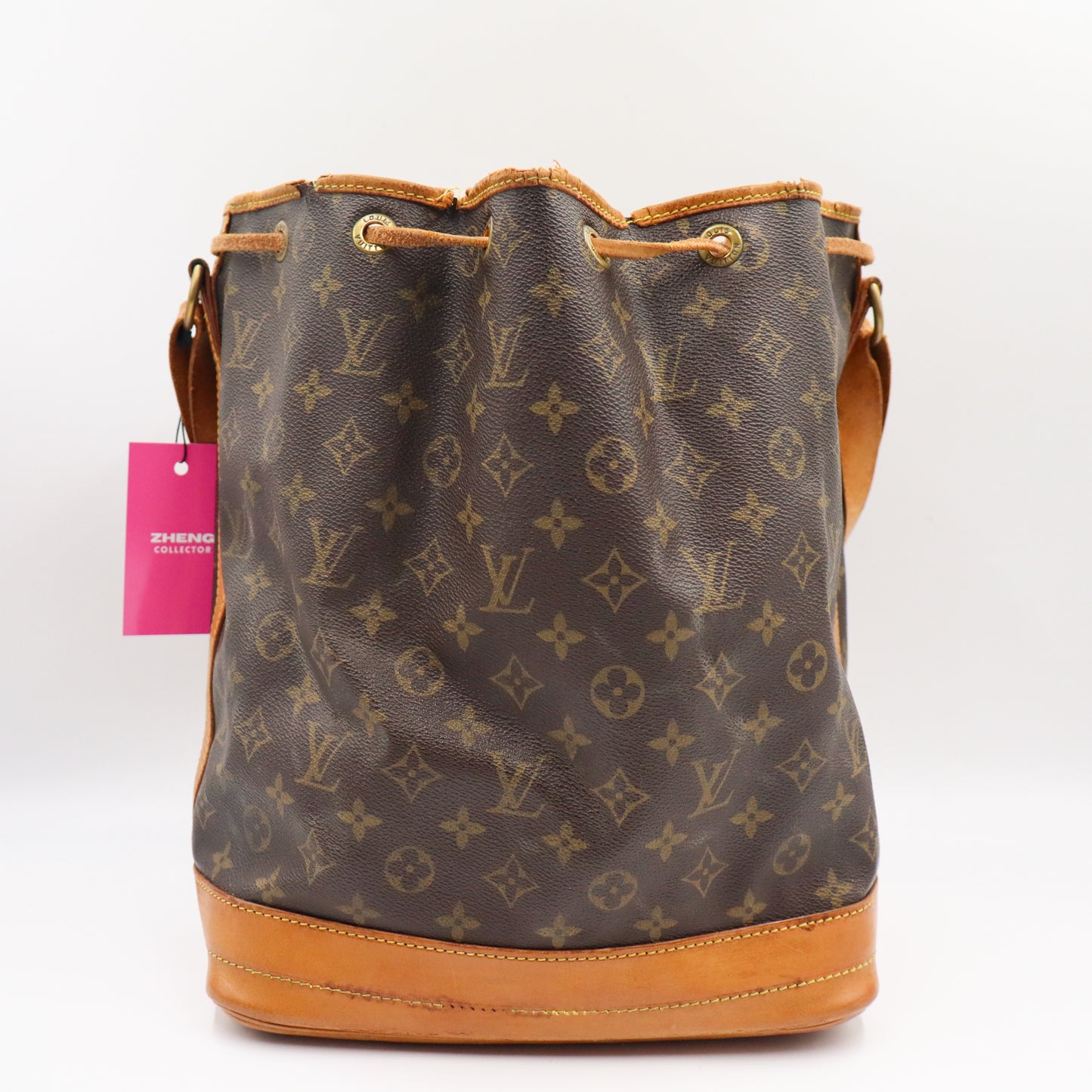 Louis Vuitton sac Noé Grande Monogram- 935