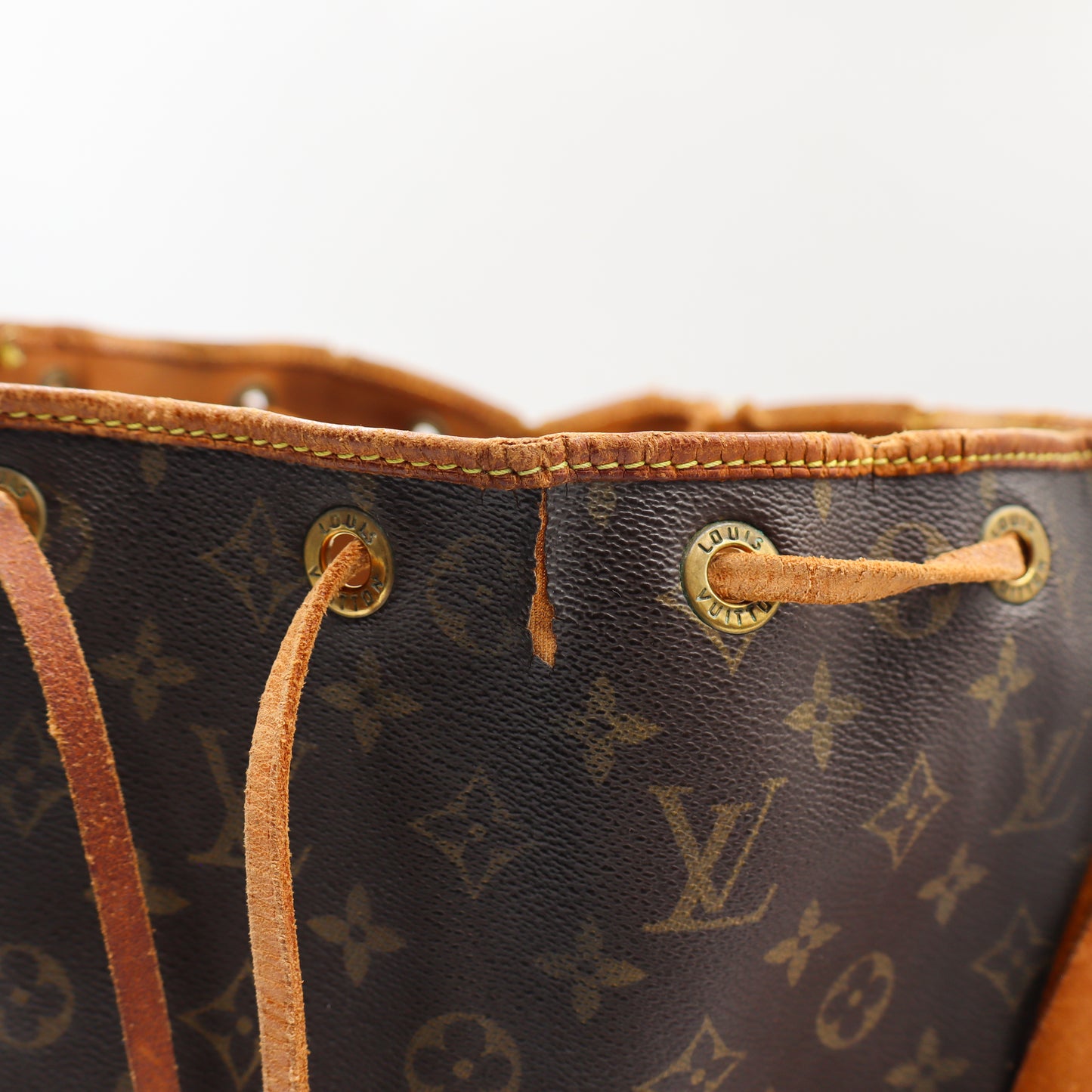 Louis Vuitton sac Noé Grande Monogram- 935