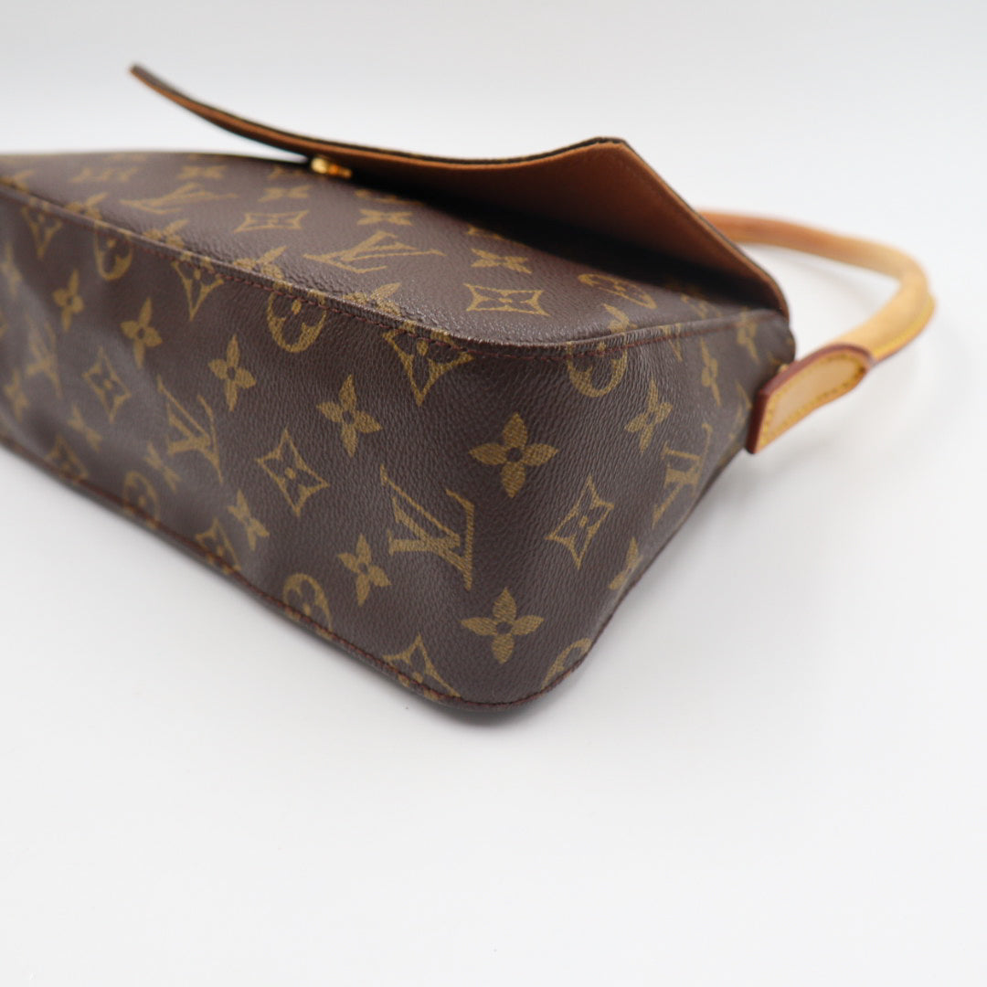 Louis Vuitton Looping PM Monogramm