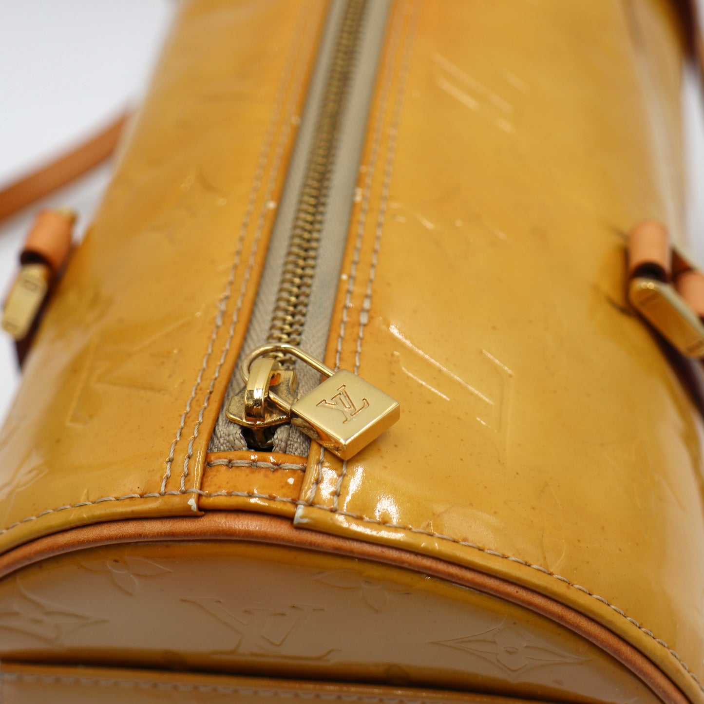 Louis Vuitton Bedford Papillon - 296