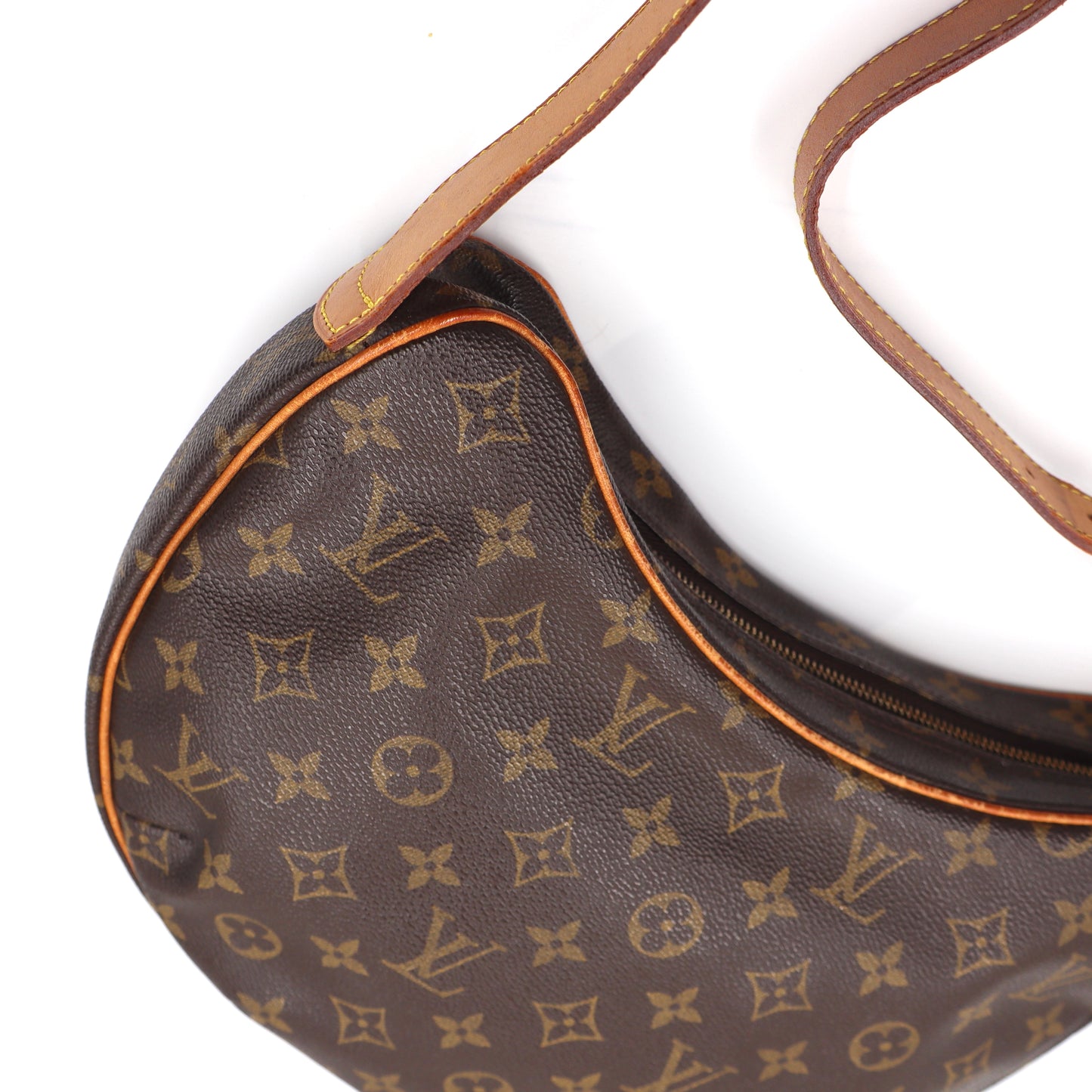 Louis Vuitton Croissant MM Monogram - 459