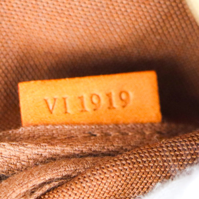 Louis Vuitton Pochette Monogramm