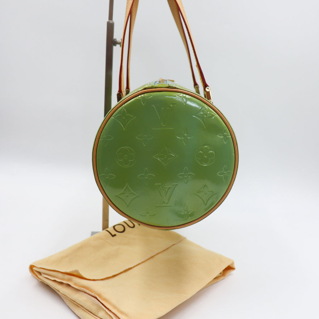 Louis Vuitton Papillon 30 Vernis Grün