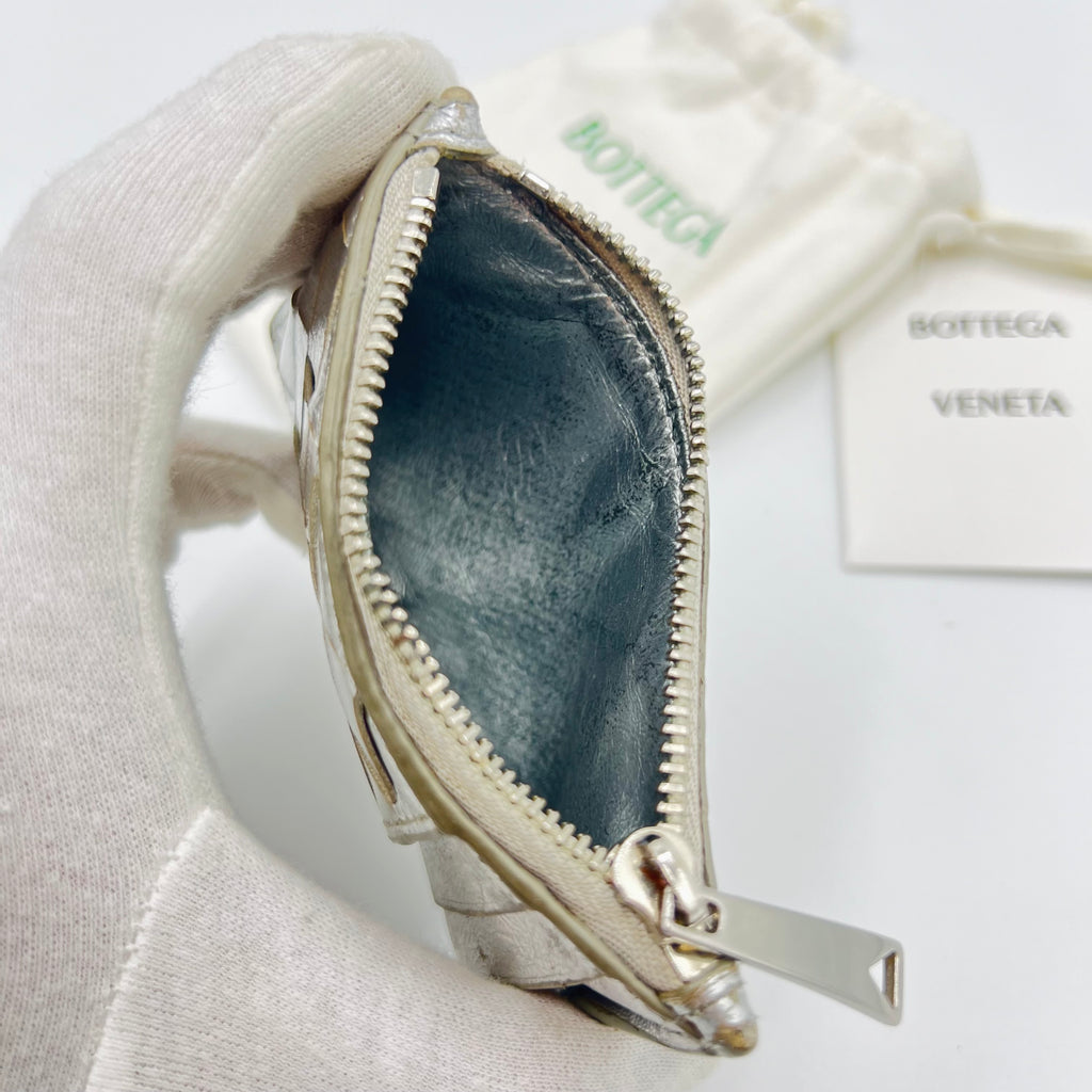 Bottega Veneta Silver Cardholder - 263