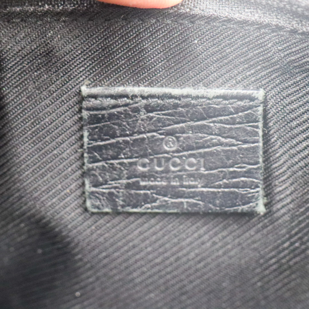 Gucci Boat Pochette Monogramm