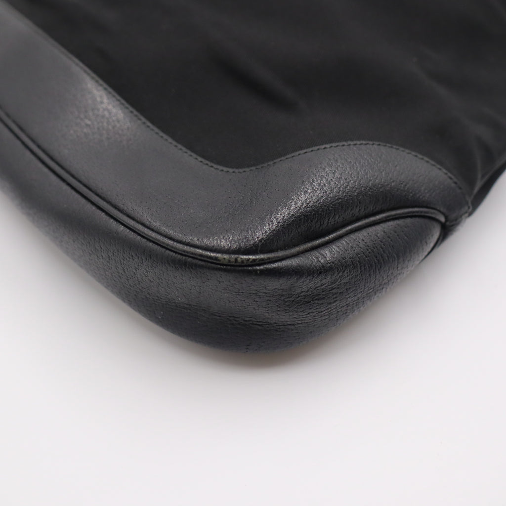 Gucci GG Jackie Monogram - 551