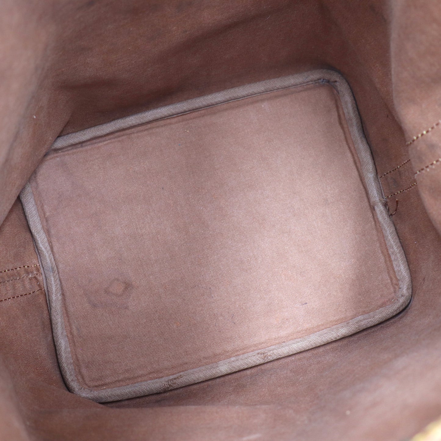 Louis Vuitton Petit sac Noé Monogram - 399