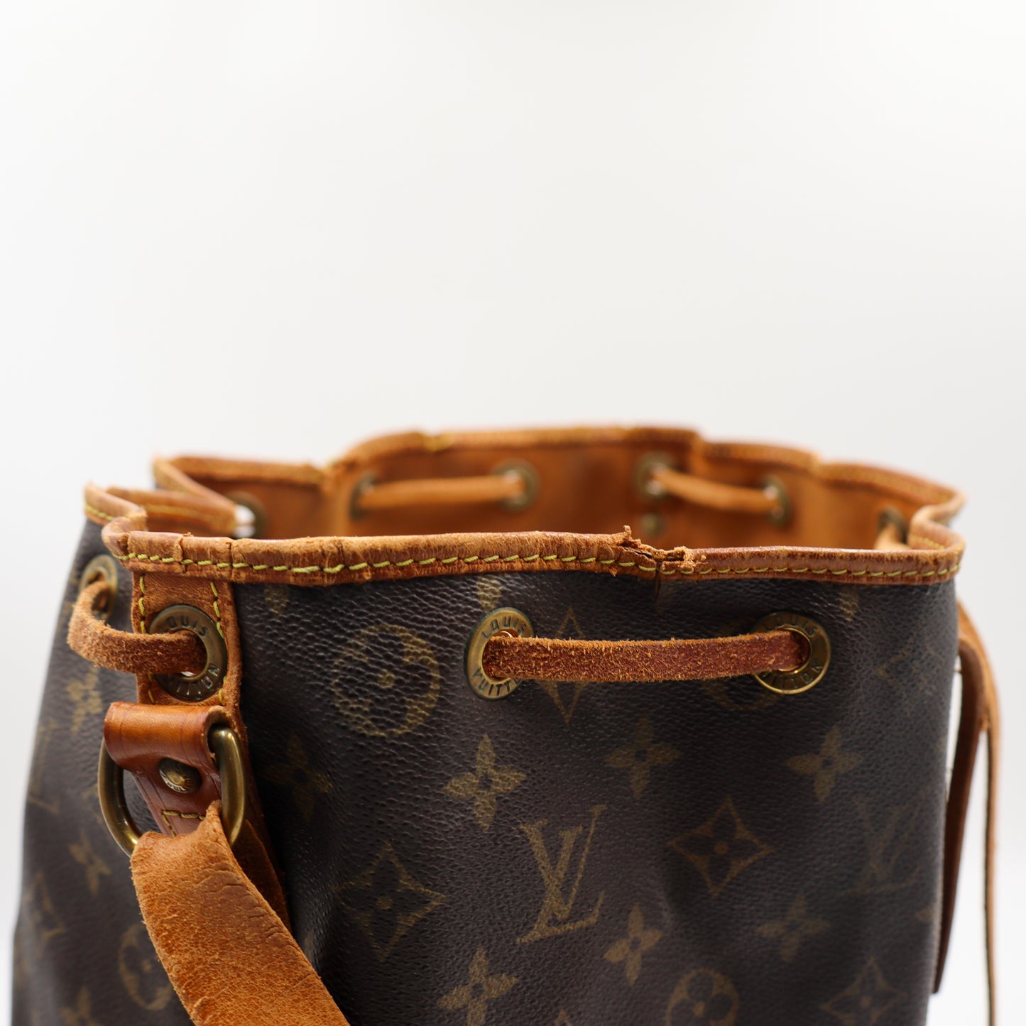 Louis Vuitton sac Noé Grande Monogram- 935