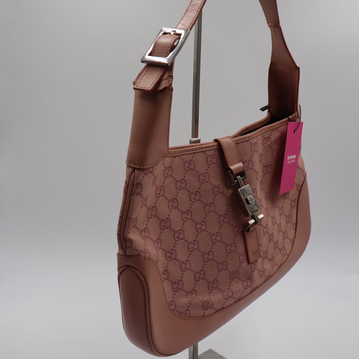 Gucci GG Jackie Monogram - 552