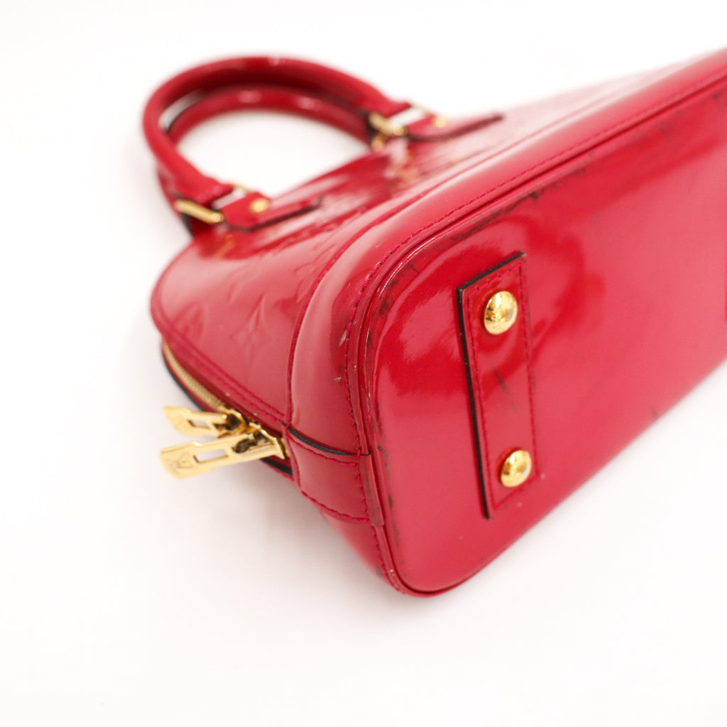 Louis Vuitton Alma BB Rot Vernis