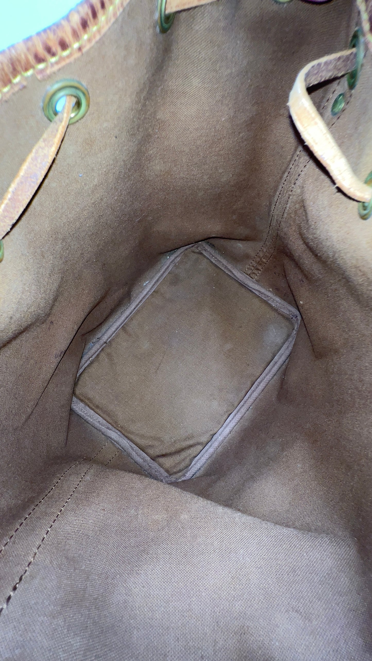 Louis Vuitton Petit sac Noé - 081