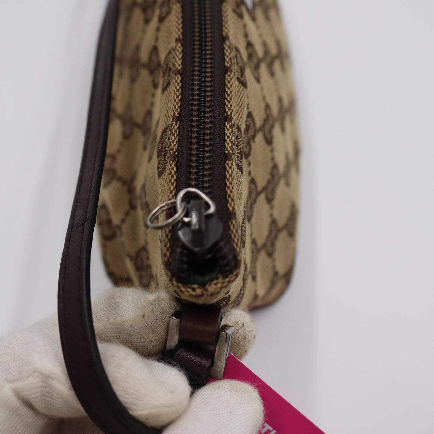 Gucci GG Boat Pochette - 556