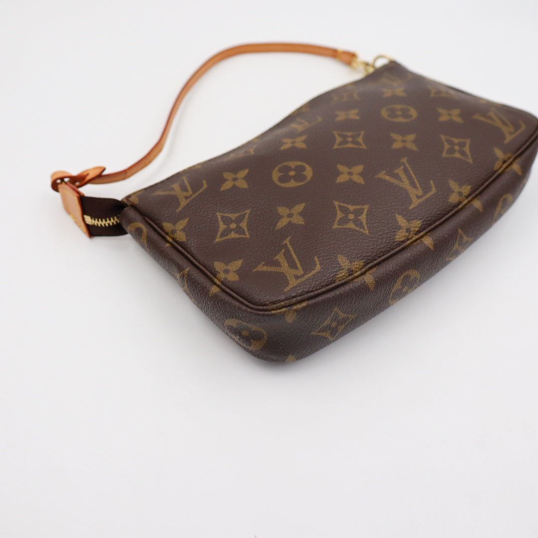 Louis Vuitton Pochette Monogramm