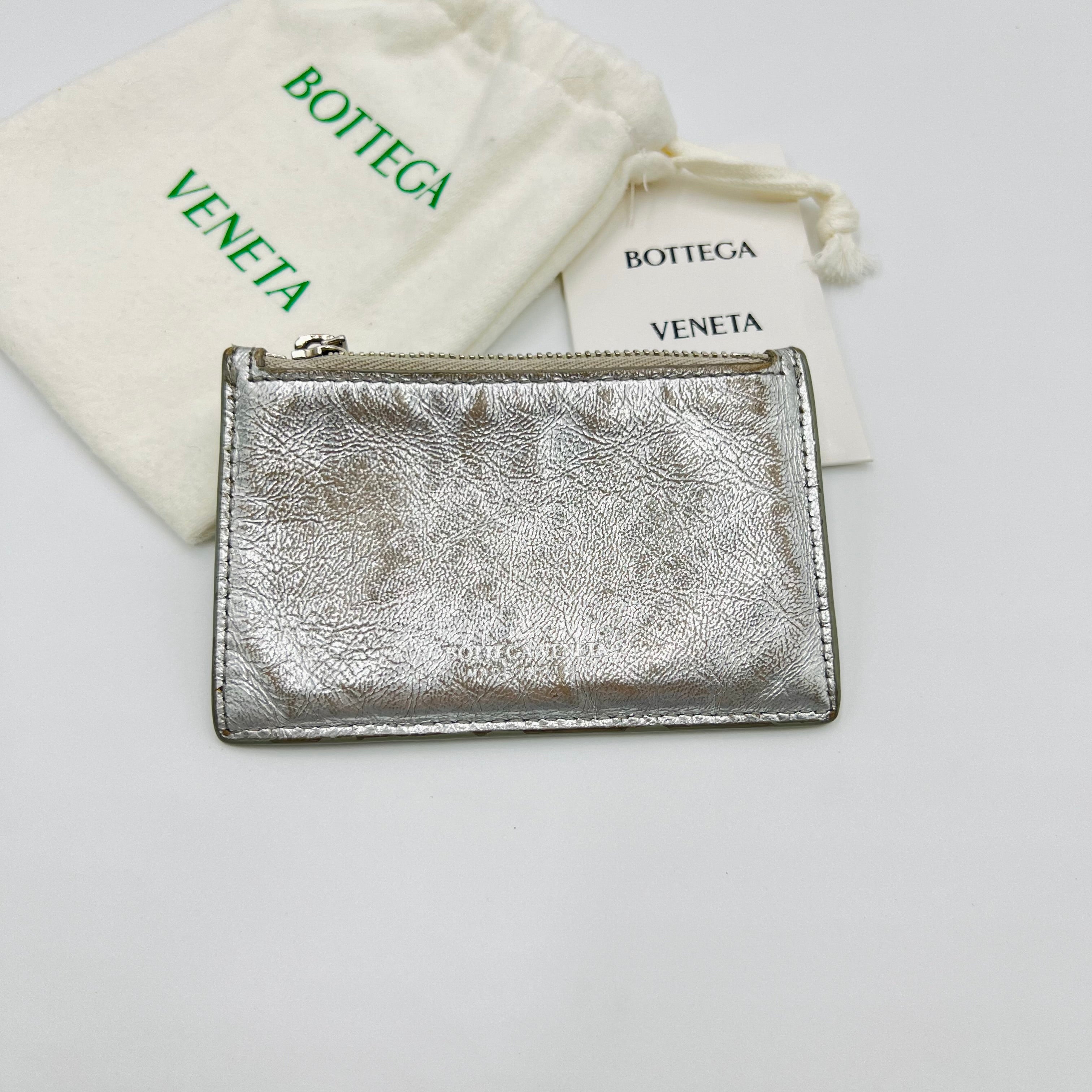 Bottega Veneta Silver Cardholder - 263