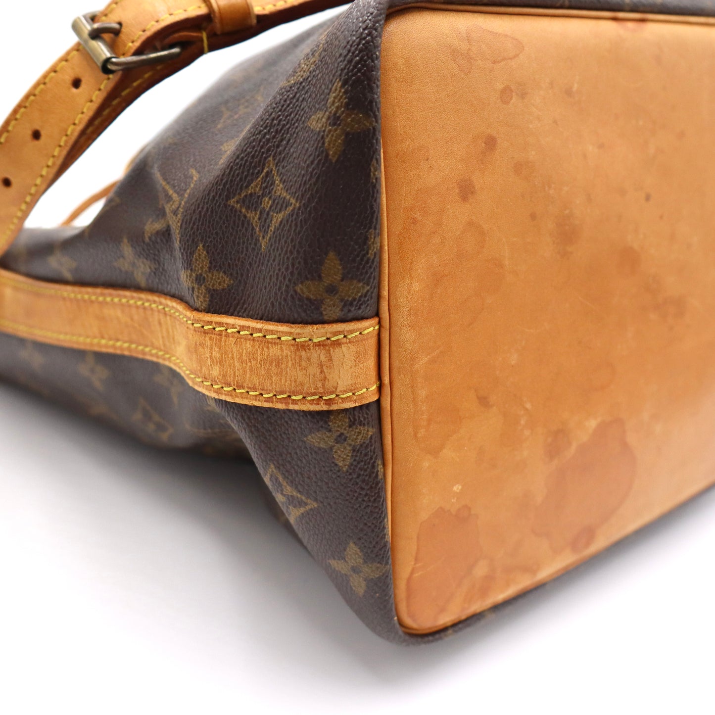 Louis Vuitton Petit sac Noé Monogram - 409
