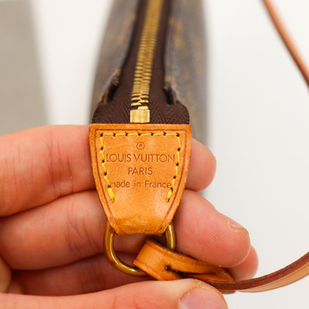 Louis Vuitton Pochette Monogramm