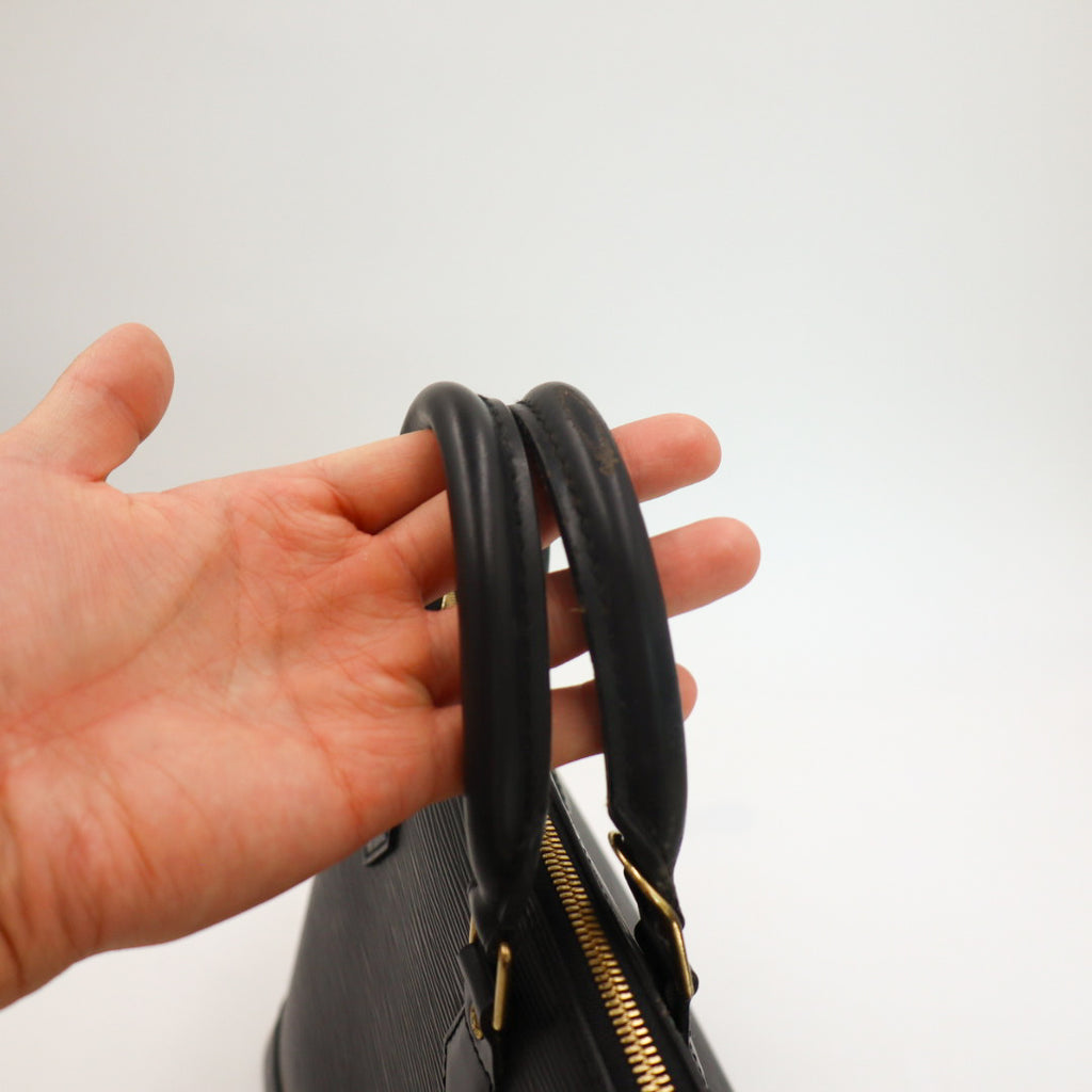 Louis Vuitton Alma EPI