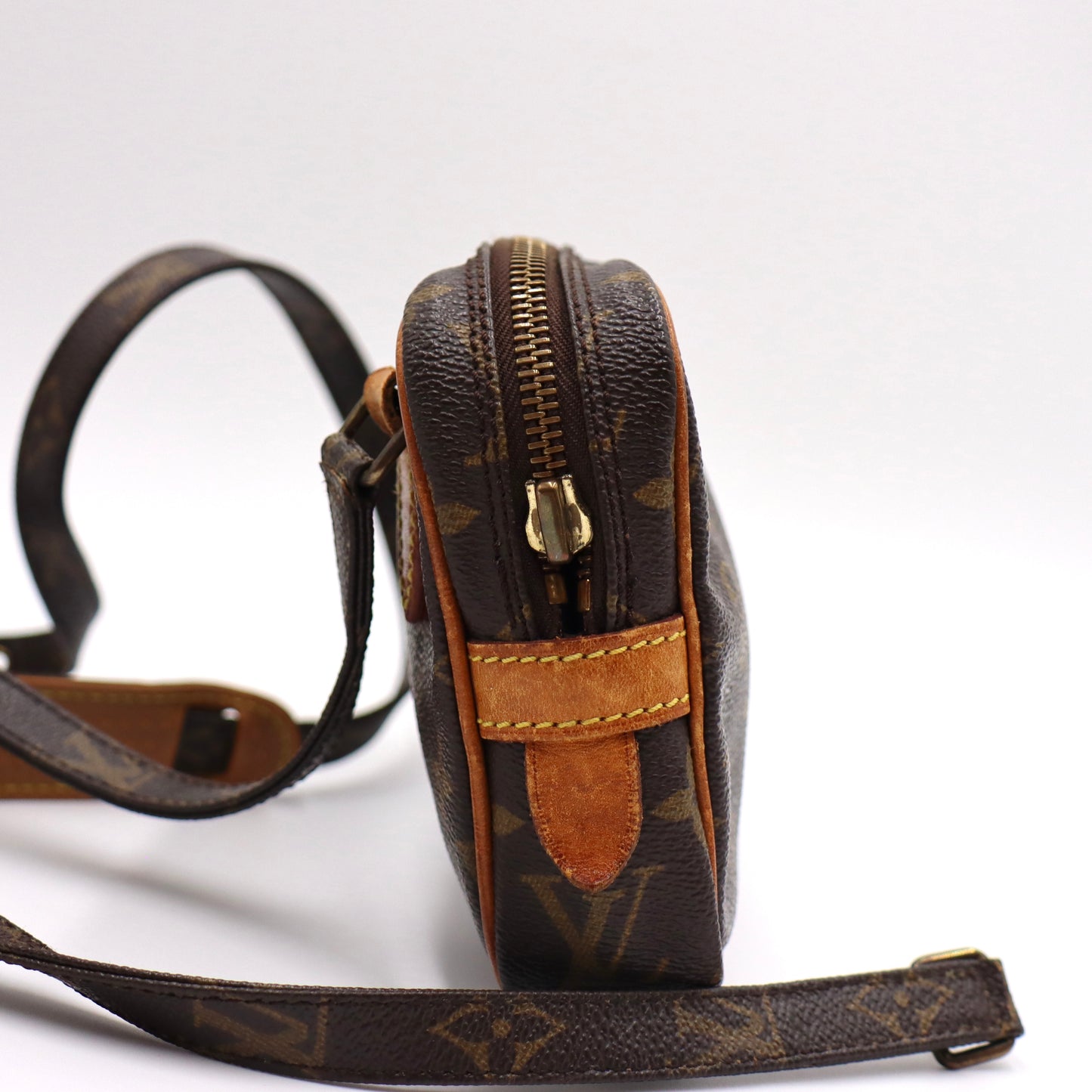 Louis Vuitton Marly BB - 295