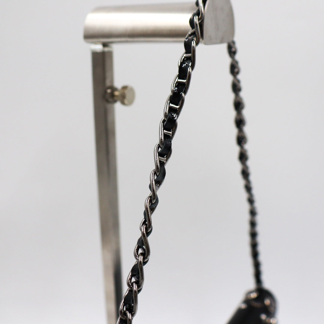 Prada Saffiano Vernice Wallet on Chain